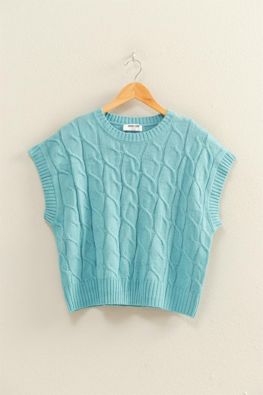 DZ25C905 Sleeveless Oversized Cable Knit Sweater Vest