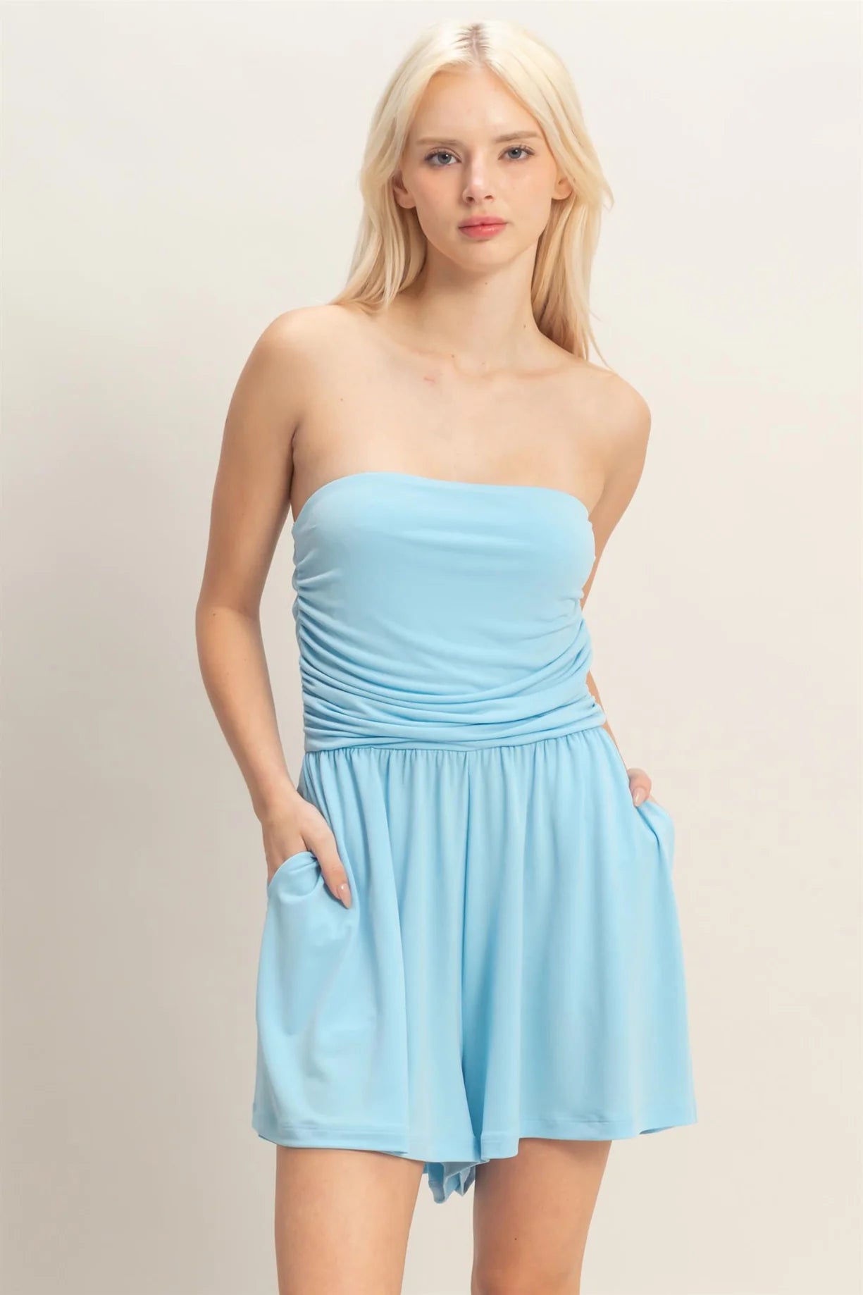 DZ26C110 Strapless Romper