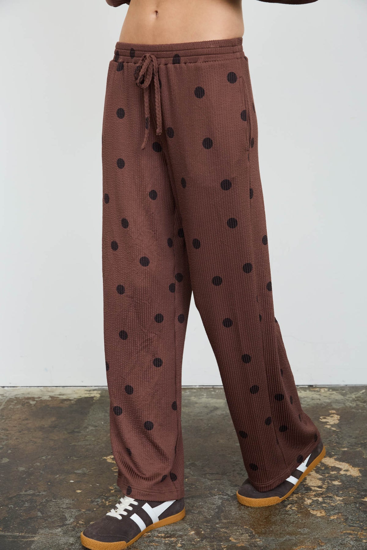 J6FX1019-B Textured Polka Dot Pants
