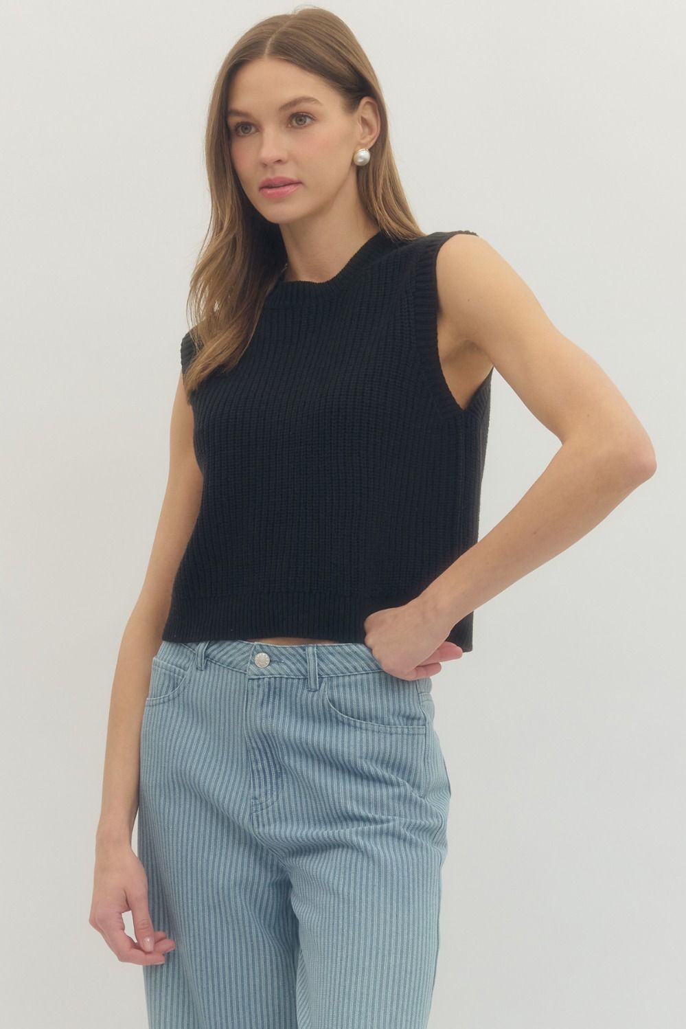 T30516 Solid Sleeveless Sweater Top