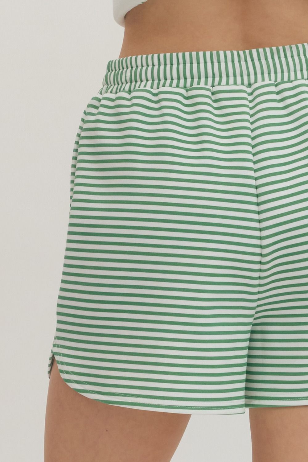 P30998 Striped Shorts