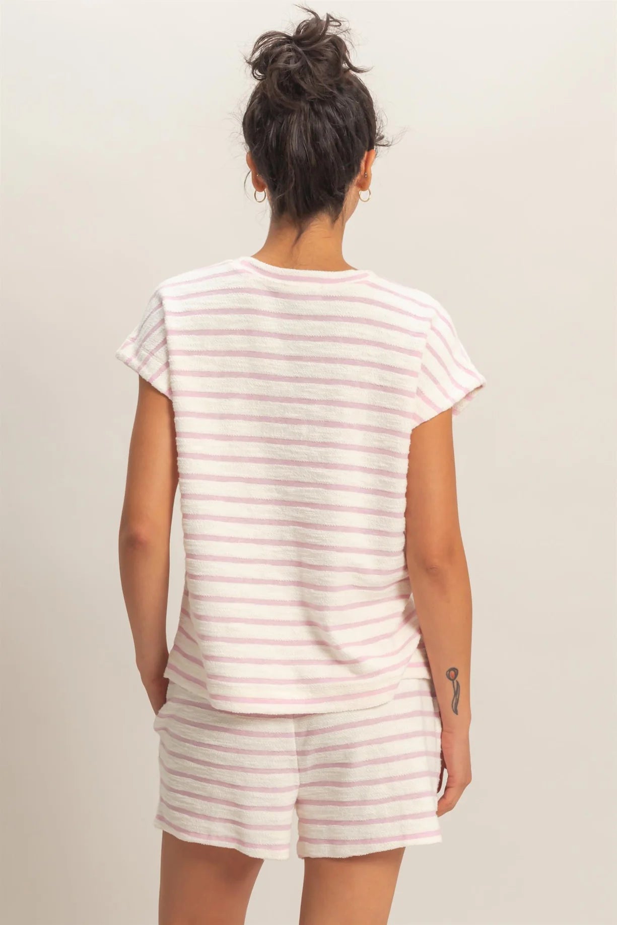DZ26A754 Striped Short Sleeve Top