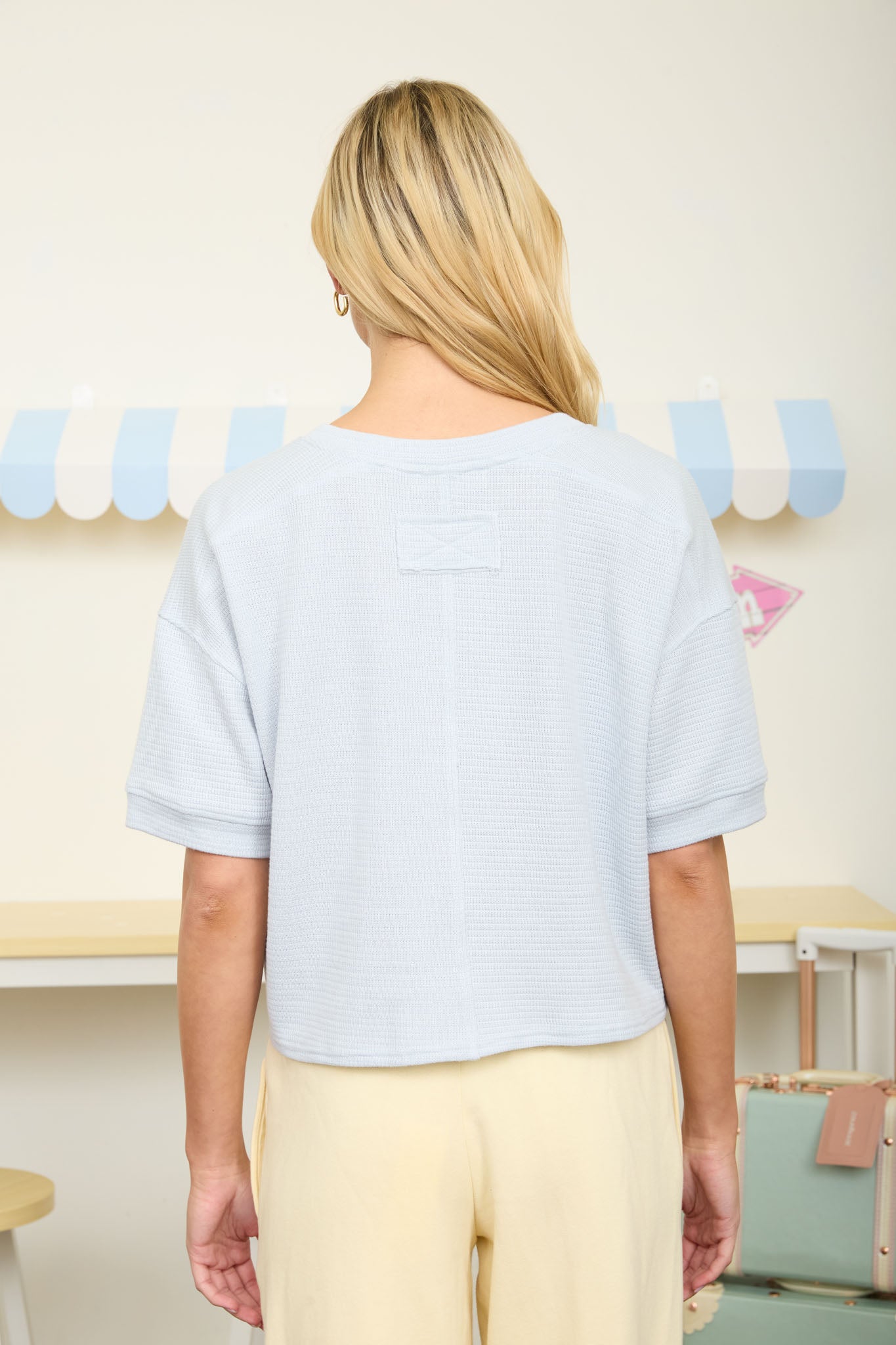 J6ST1024 Short Sleeve Top with Buttons