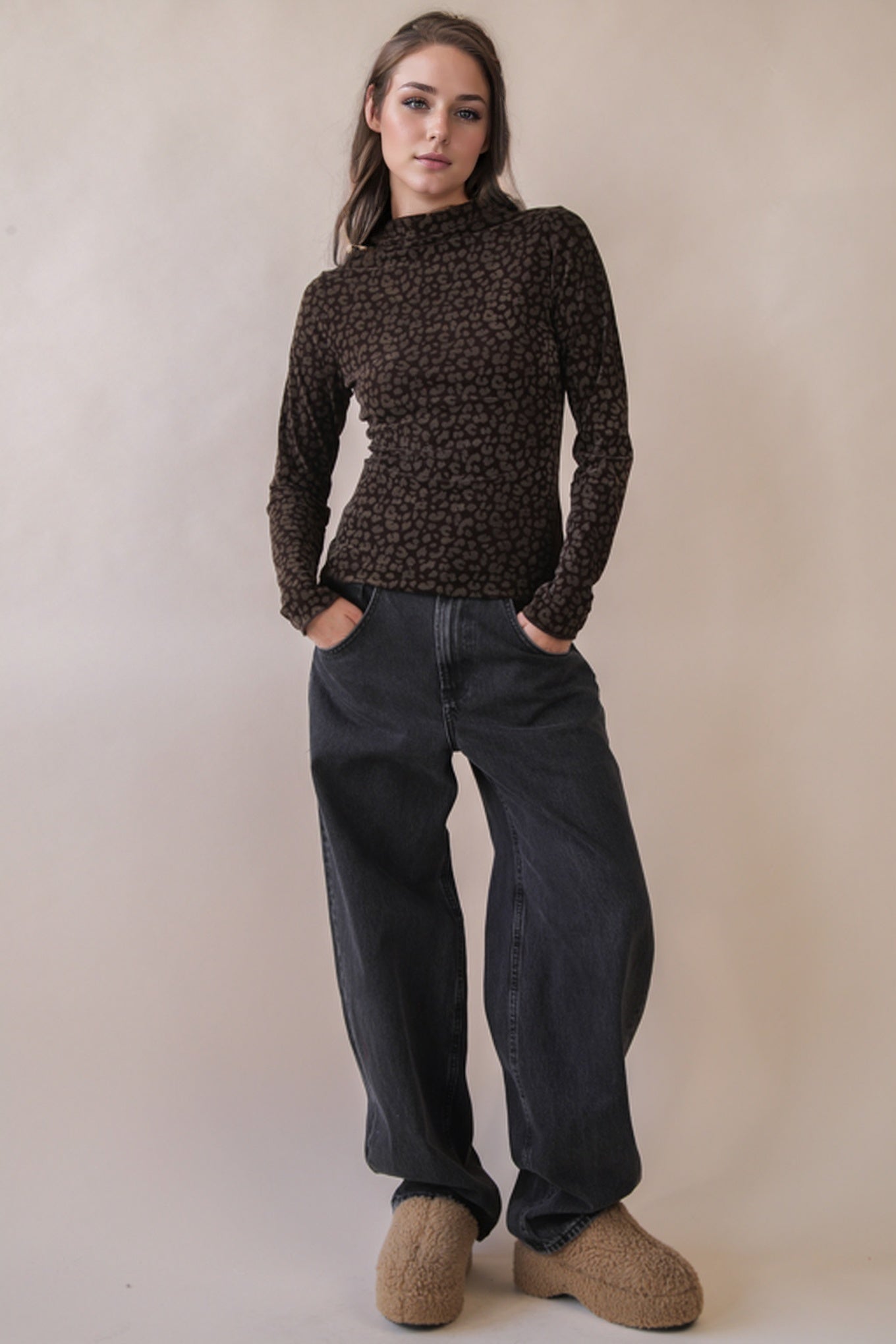 NT12375 Leopard and Stone Fitted Top