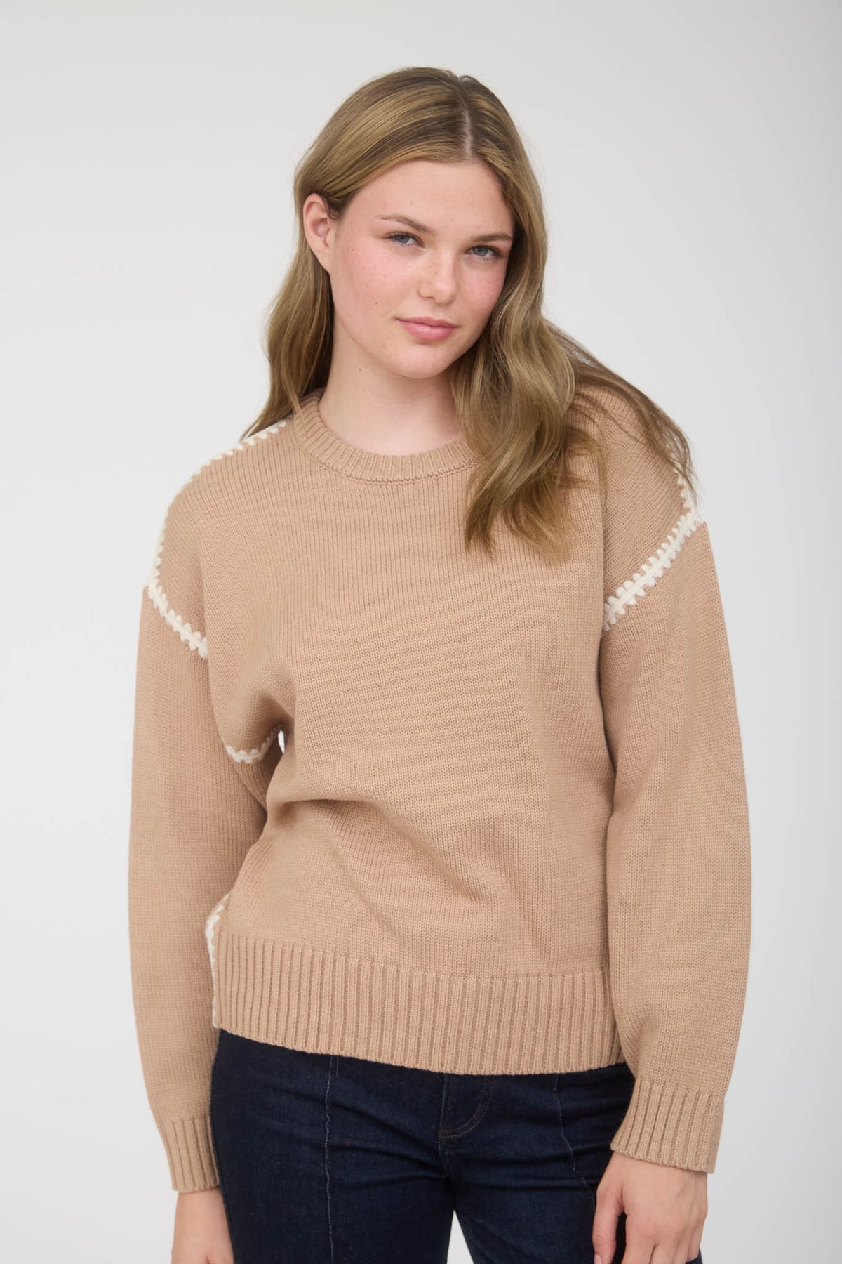 TW1987 Contrast Stitch Sweater