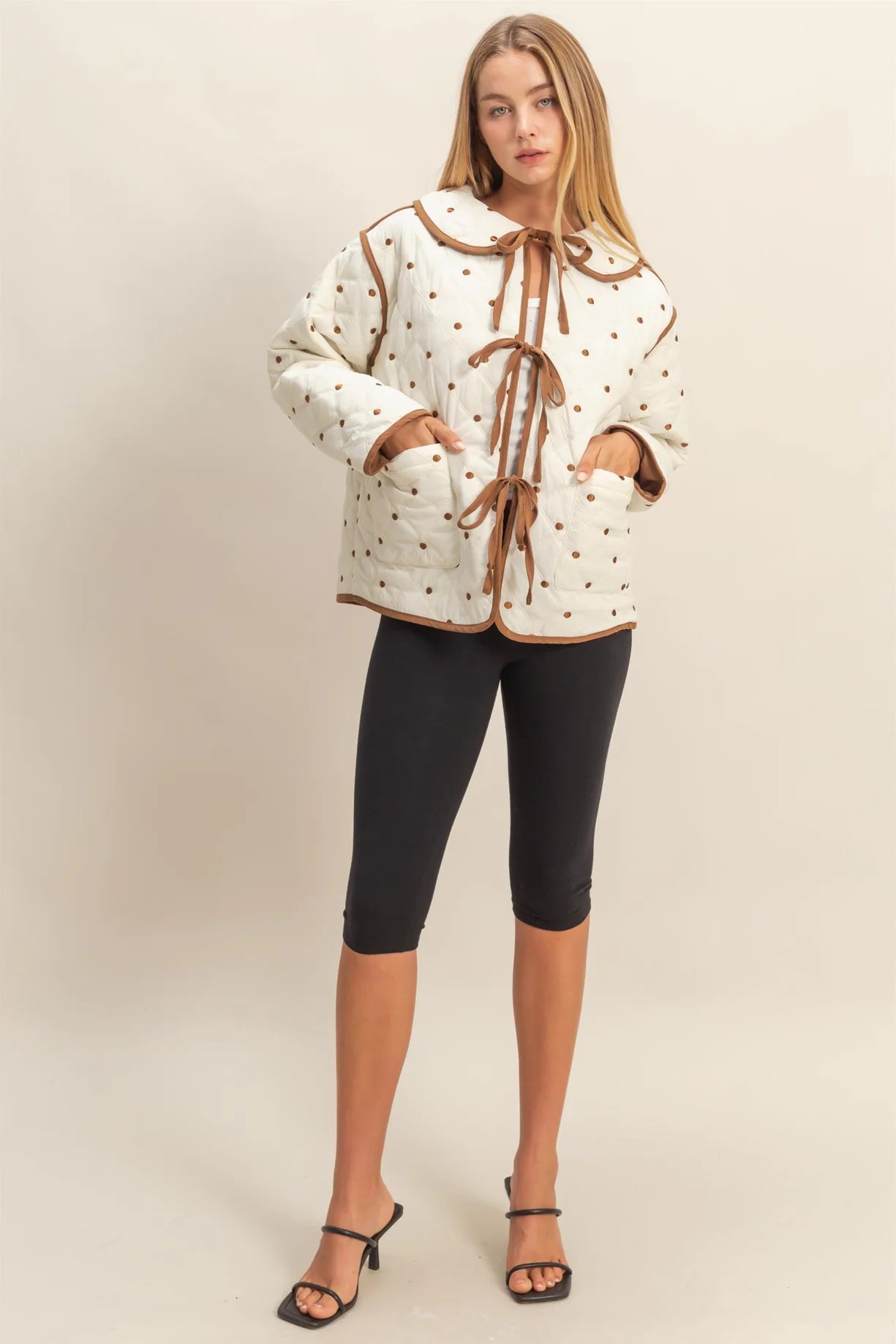 HF26A086 Polkadot Quilted Front Tie Jacket