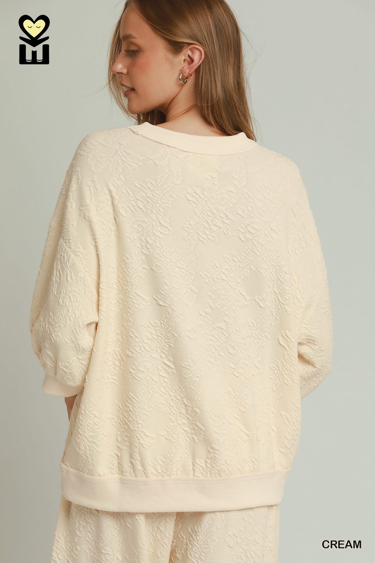 H1187-T Textured Jacquard Pullover