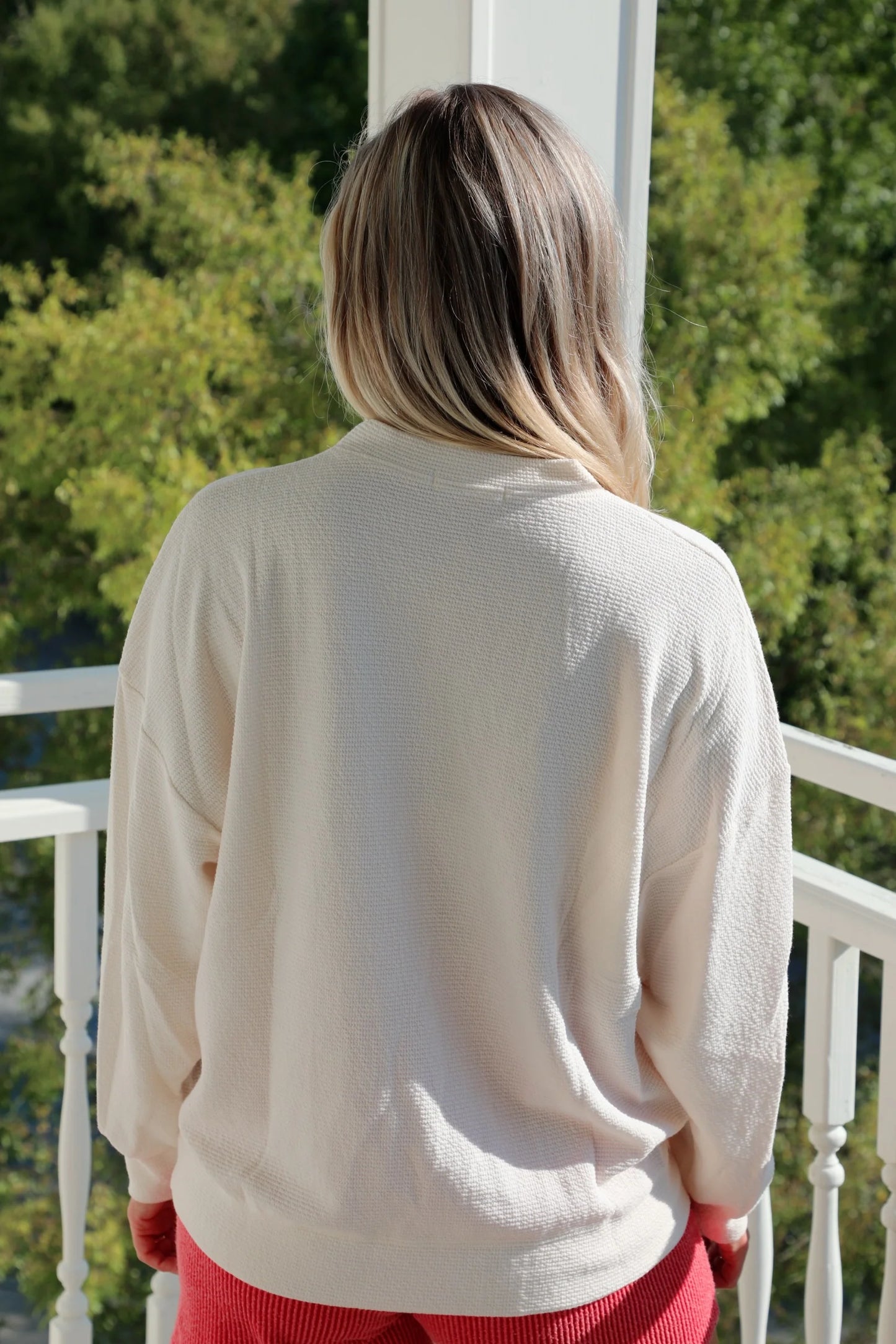 T-42094 Georgia Long Sleeve Graphic Top