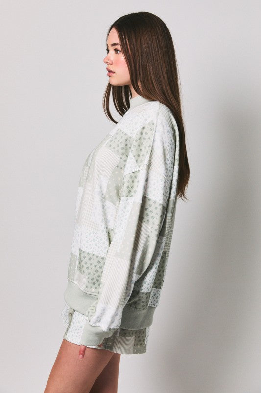 IT6415 Mock Neck Patchwork Print Sweatshirt