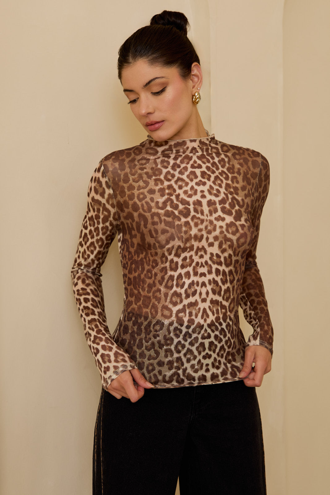 MT10693 Mock Neck Mesh Print Top
