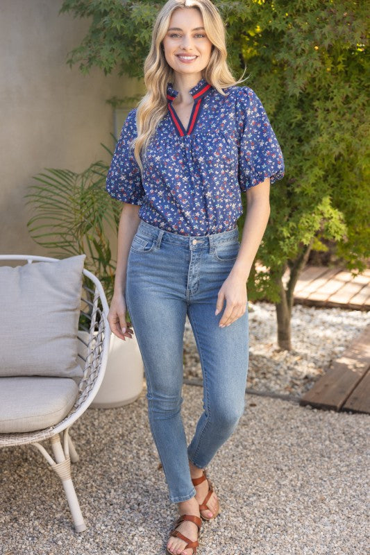 36257 Multicolor Striped Trim Detailed Floral Top