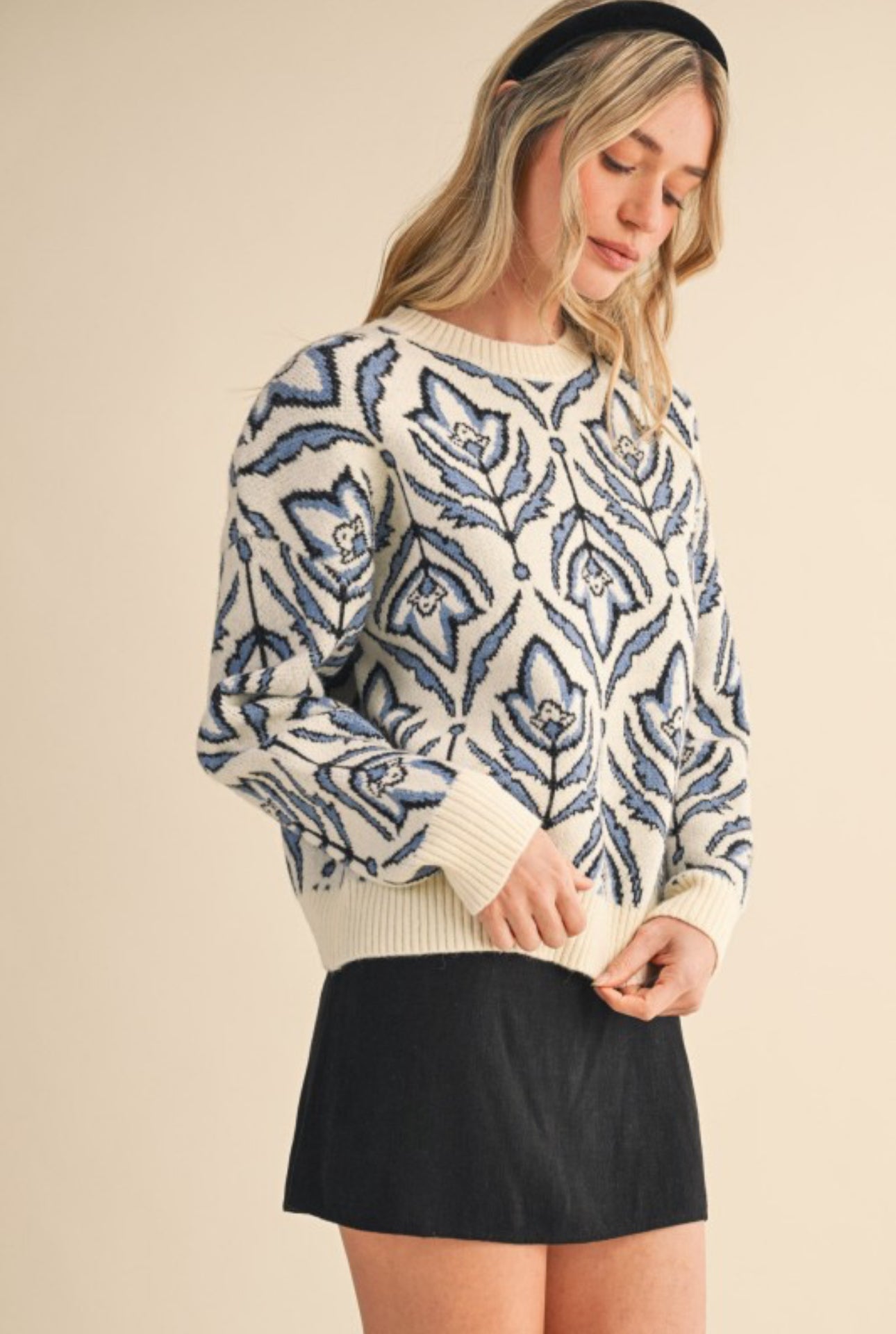 MSW11095 Chic Floral Pattern Sweater