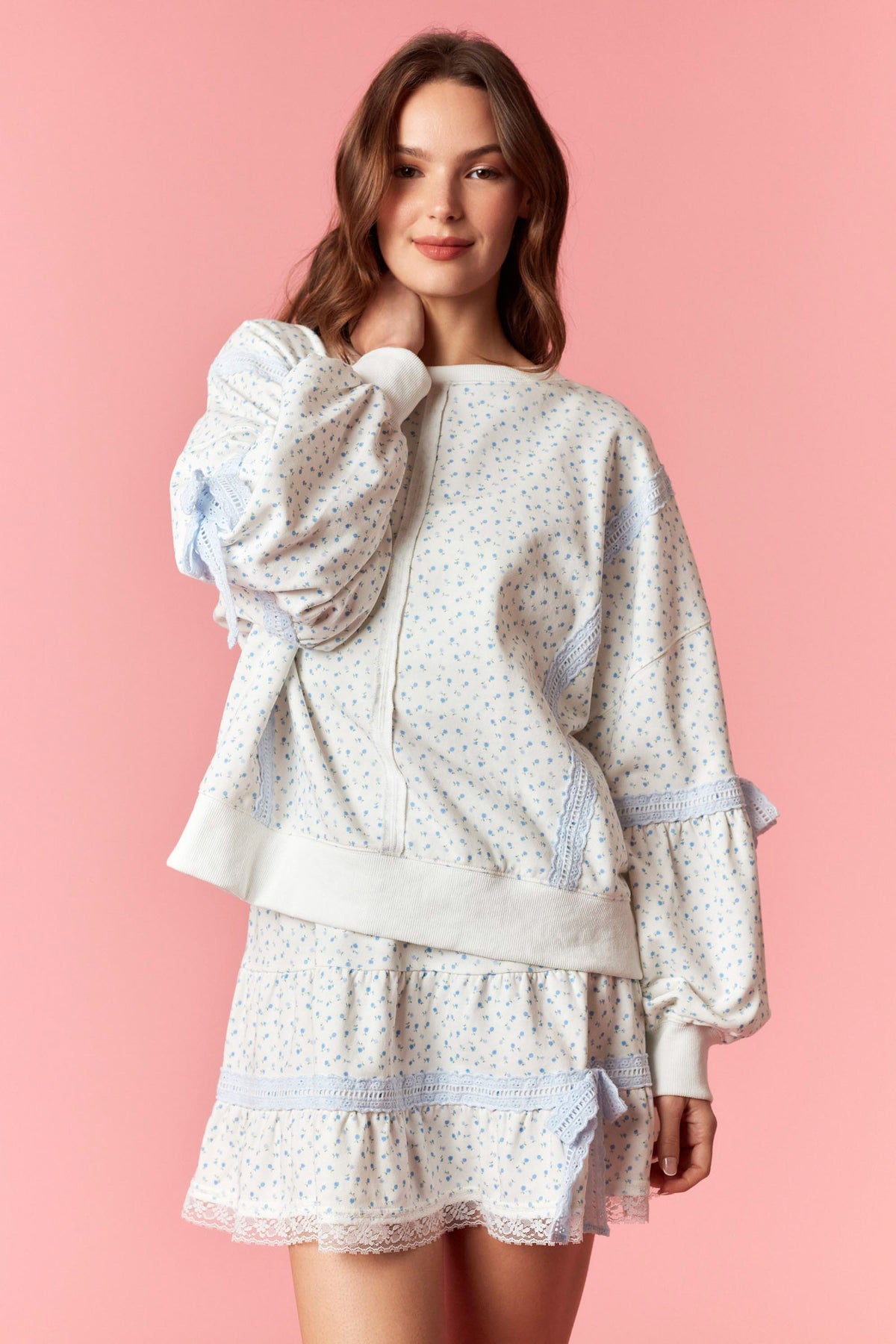 IKT200718-02 Ditsy Floral Sweatshirt