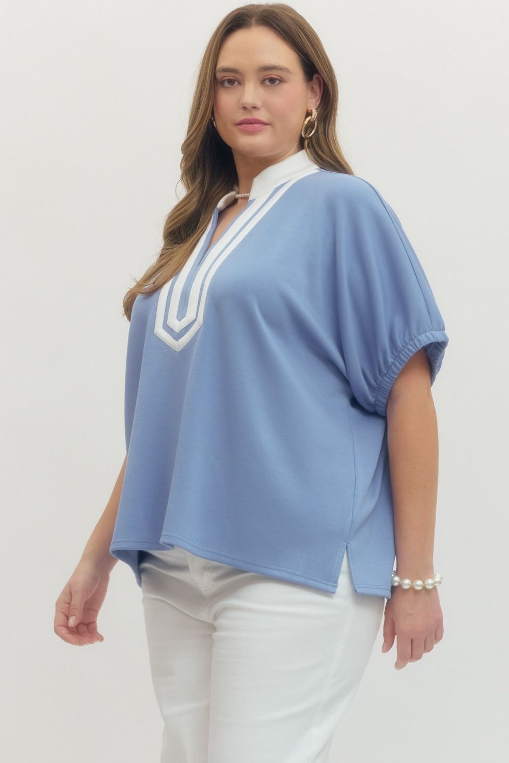 T29735P Curvy Solid Short Sleeve Top