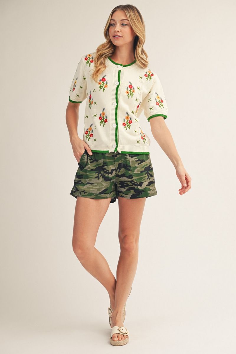 H50512 Floral Embroidered Sweater