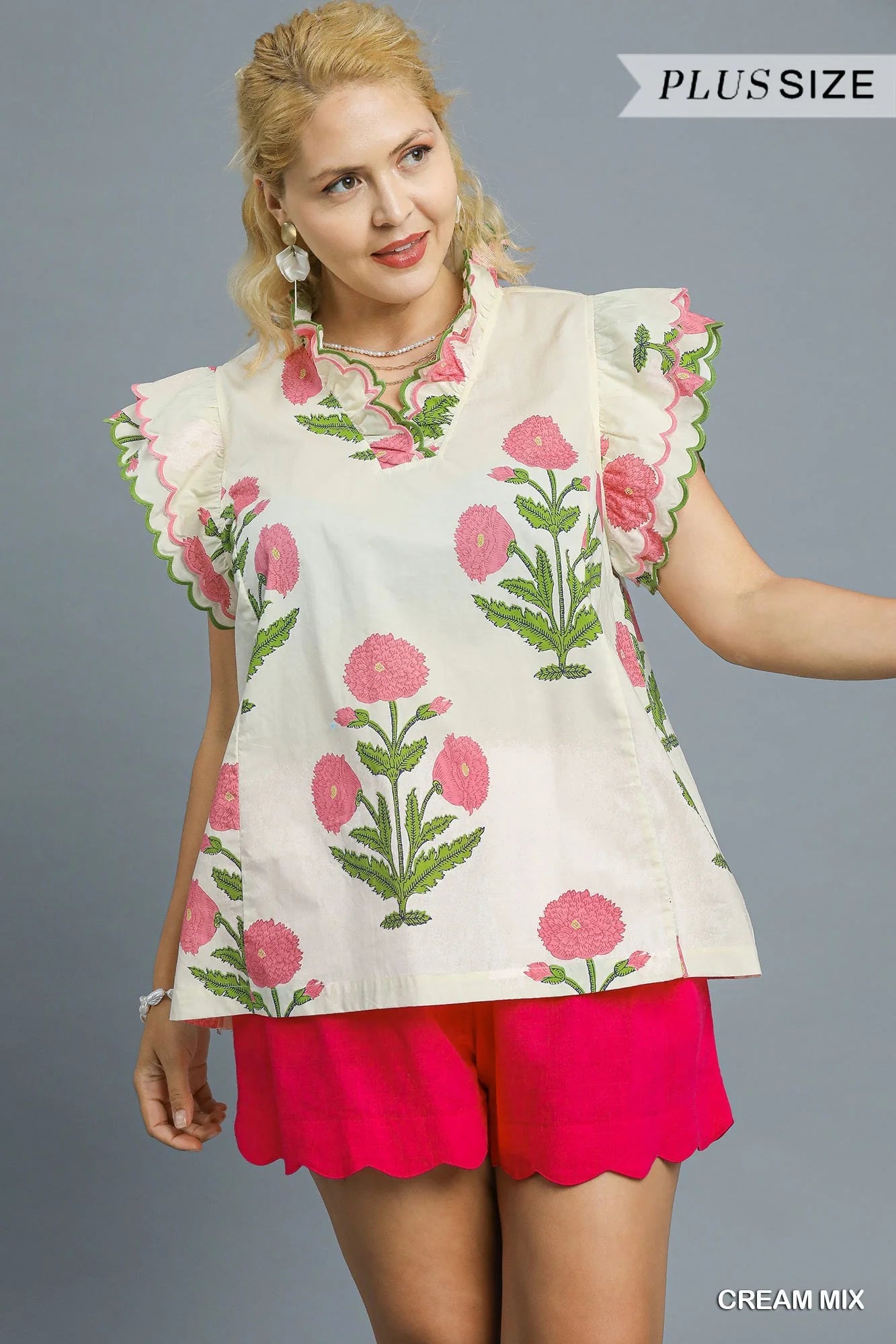 WC5125 Curvy Scallop Trim Floral Top