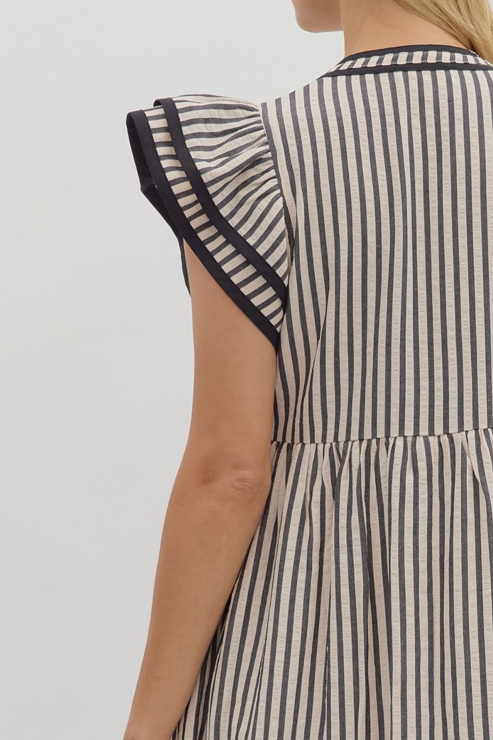 D26444 Textured Stripe Pattern Dress