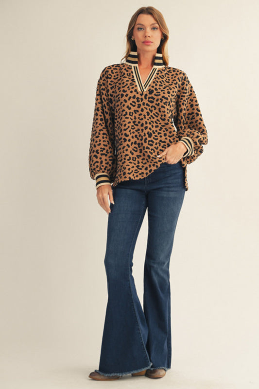 H50052-1 Textured Leopard Top