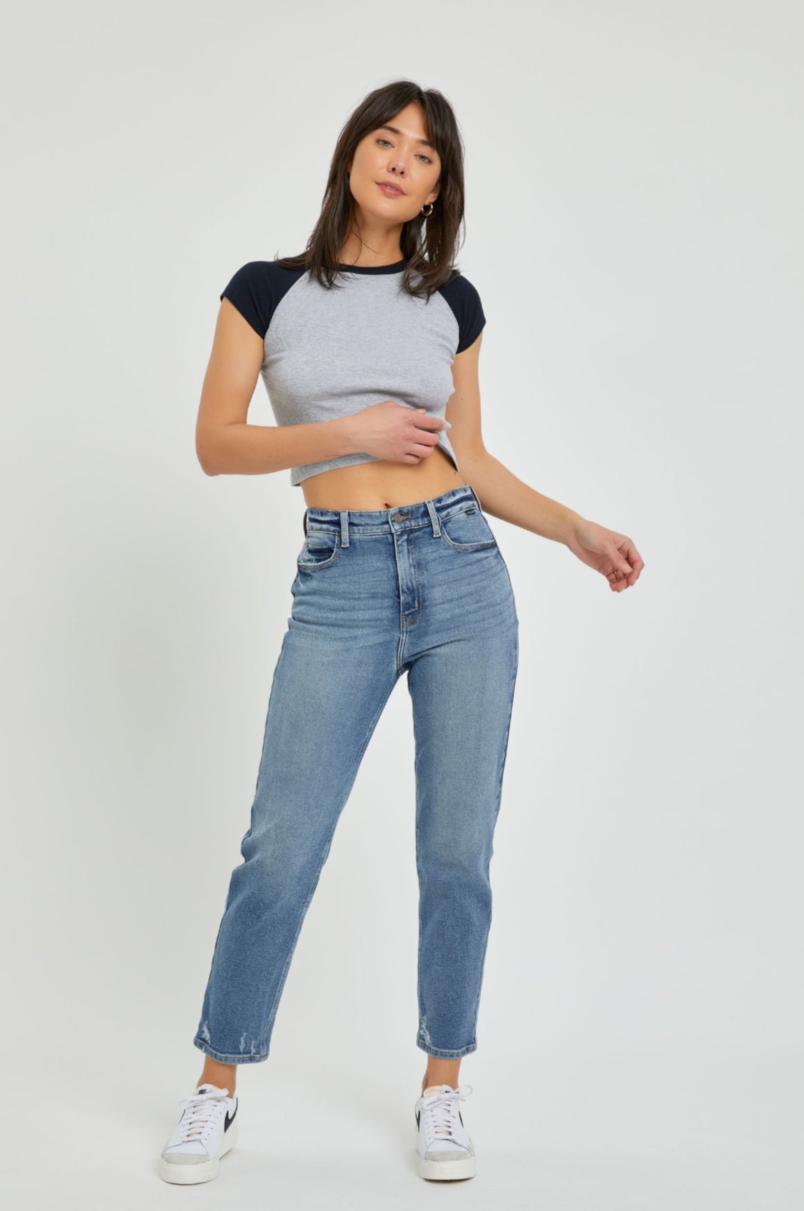 WV19001M-T High Rise Mom Jeans