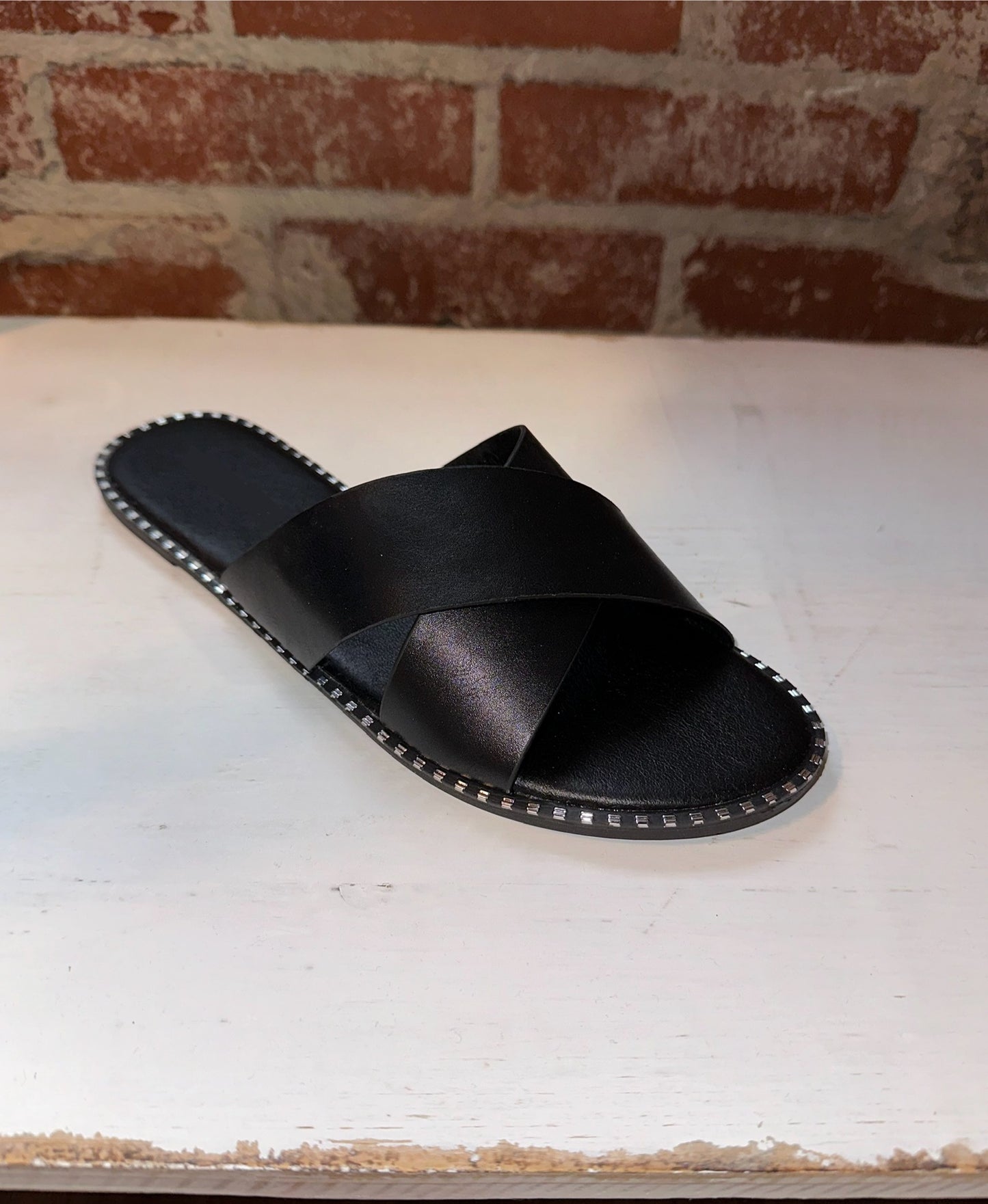Gateth-22 Slip-On Flat Sandals