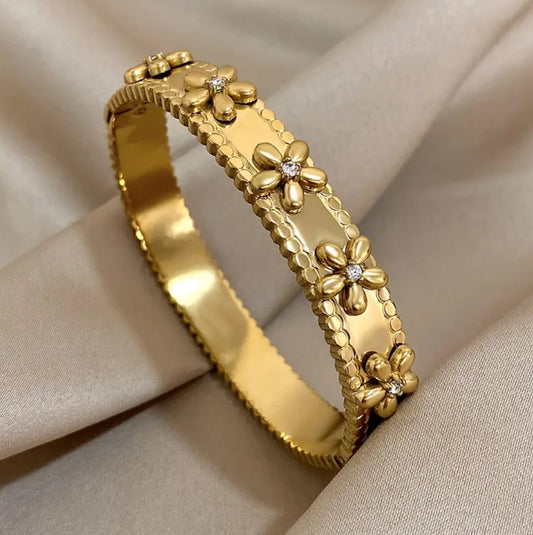 D2696 Stainless Steel Bangle Bracelet