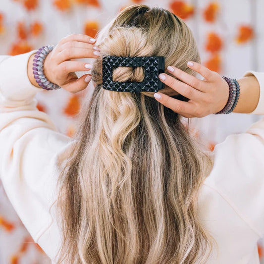 TELETIES Medium Quilted Flat Rectangle Hair Clip