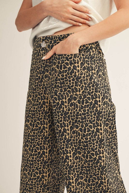 H17000-1 Wide Leg Leopard Pants