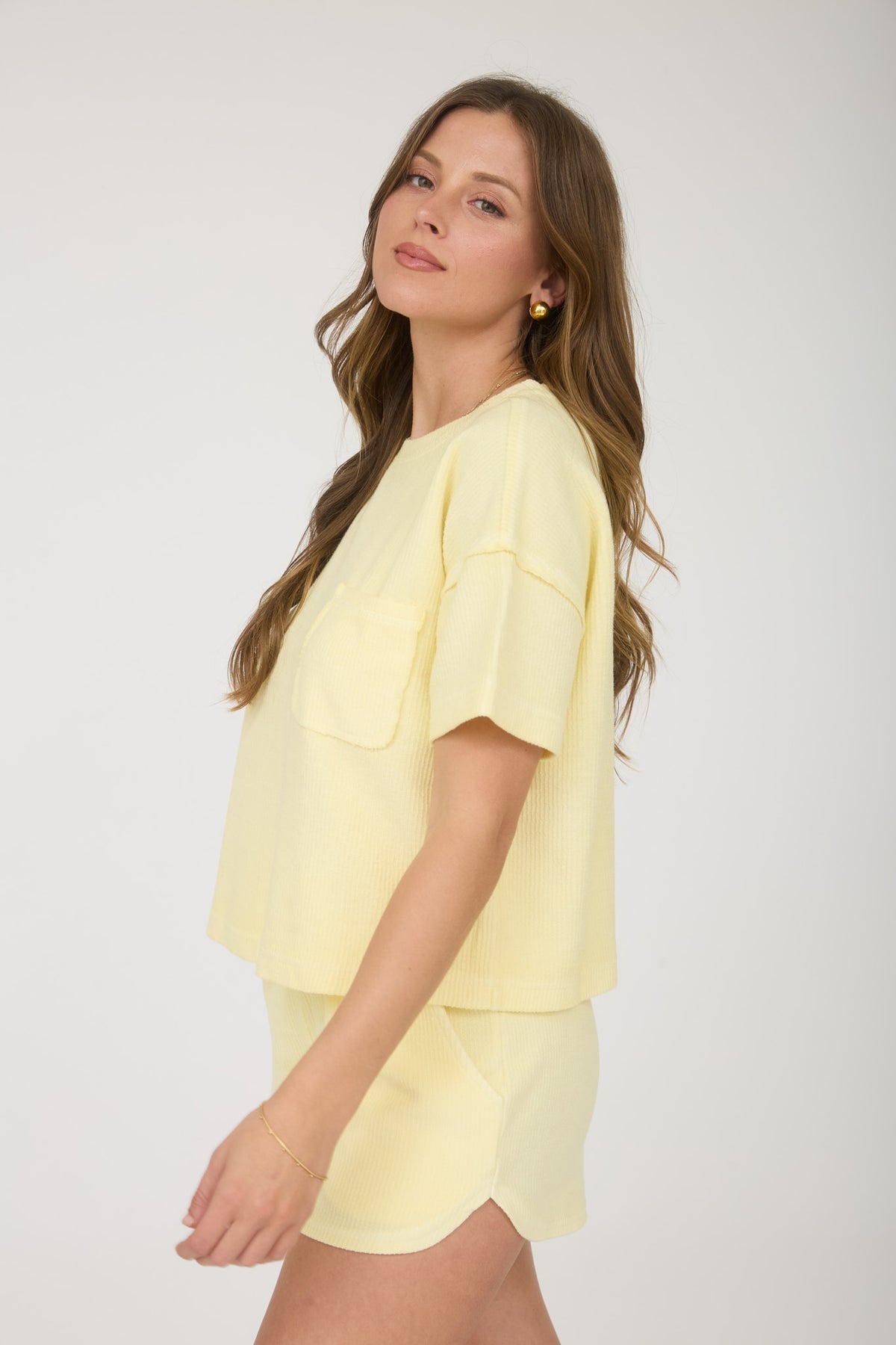 J5ST1013A Ribbed Pocket Detail Top