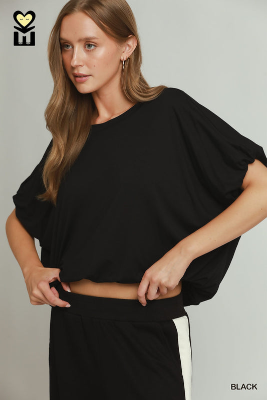 H1010 Bubble Sleeve and Hem Top