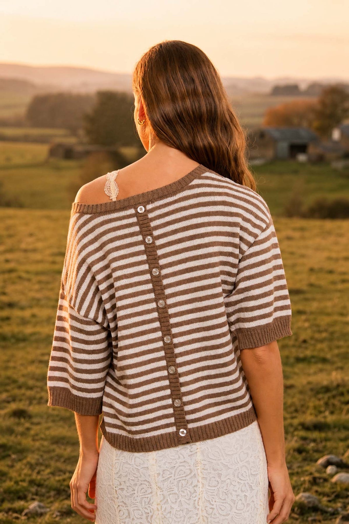B6ST1022 Stripe Contrast Trim Sweater Top